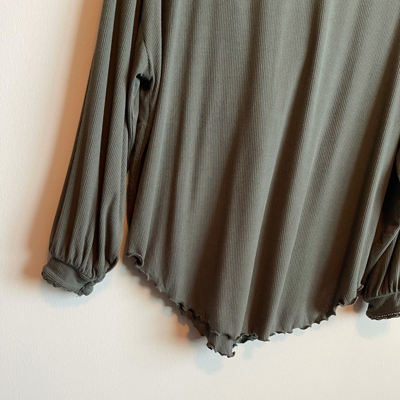 NWOT Free People Shimmy Shake Long Sleeve Top - Forest Green - Picture 6 of 15